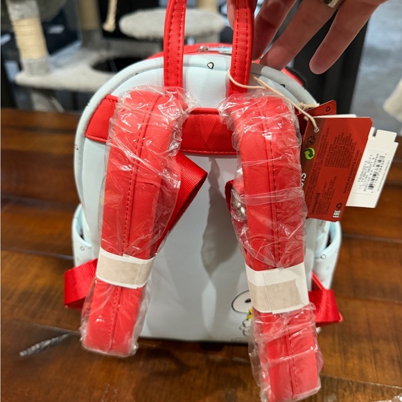 NWT Loungefly Peanuts Snoopy Christmas Backpack - Picture 7 of 8